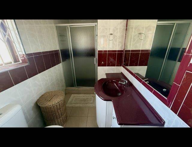 6 BEDROOM HOUSE FOR SALE IN MALVERN